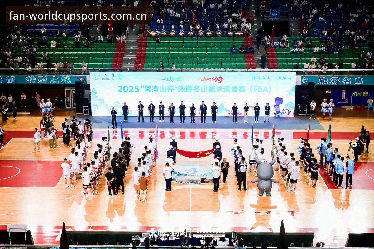 世界杯体育2025中文官网入口深度评测：从找对入口到用对数据，一篇讲透